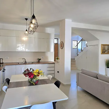For Seven Guests *